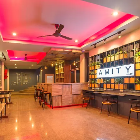 Amity Poshtel-2