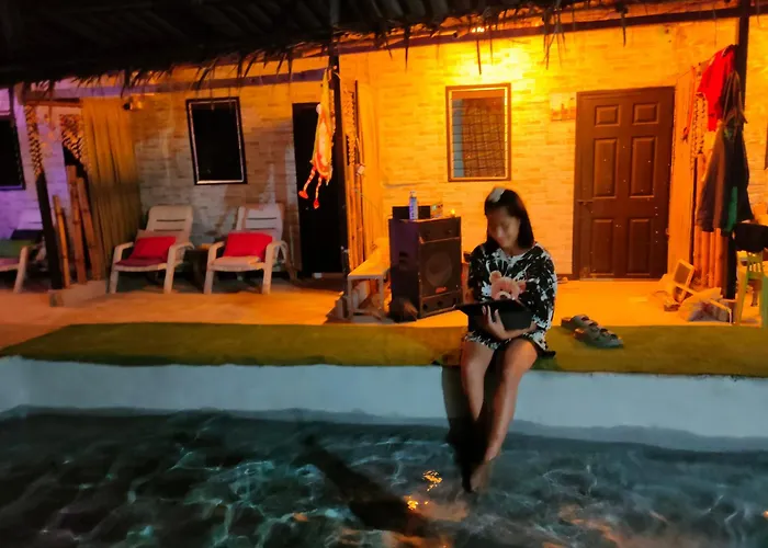 Row House Long Beach Koh Lanta